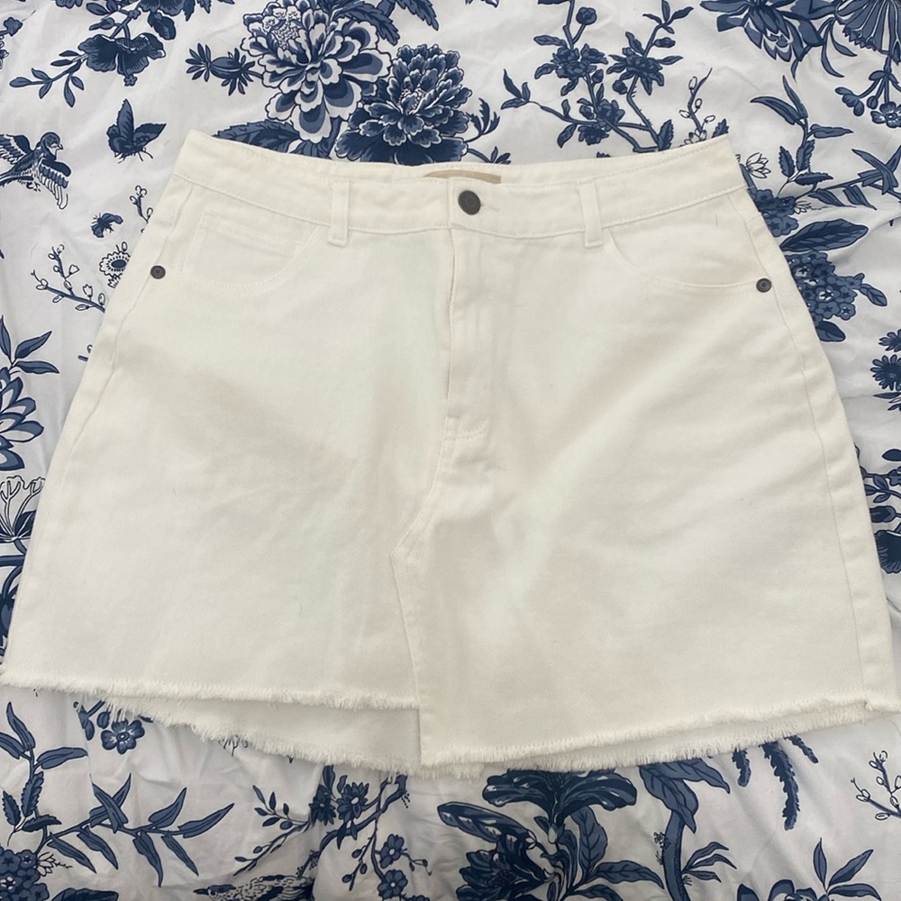 Chelsea & Violet White Denim Skirt